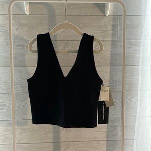 BRAND NEW YPB seamlessCORE V-Neck Slim Tank!!